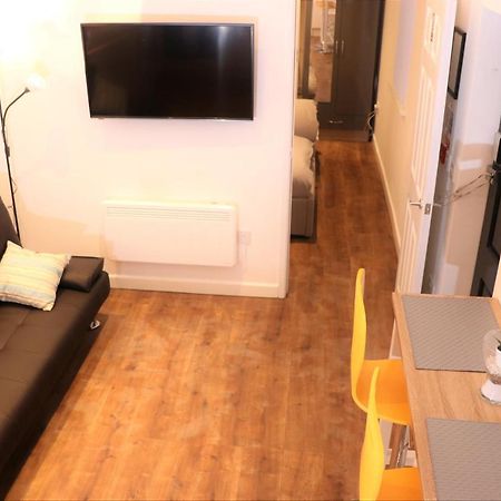Modern Newgate Apartments - Convenient Location, Close To All Local Amenities Stoke-on-Trent Bagian luar foto