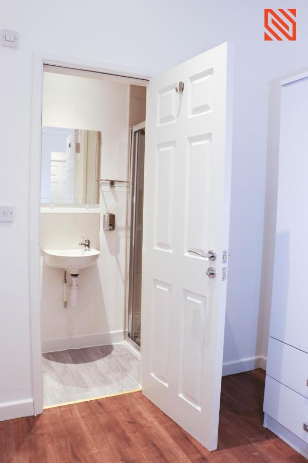 Modern Newgate Apartments - Convenient Location, Close To All Local Amenities Stoke-on-Trent Bagian luar foto