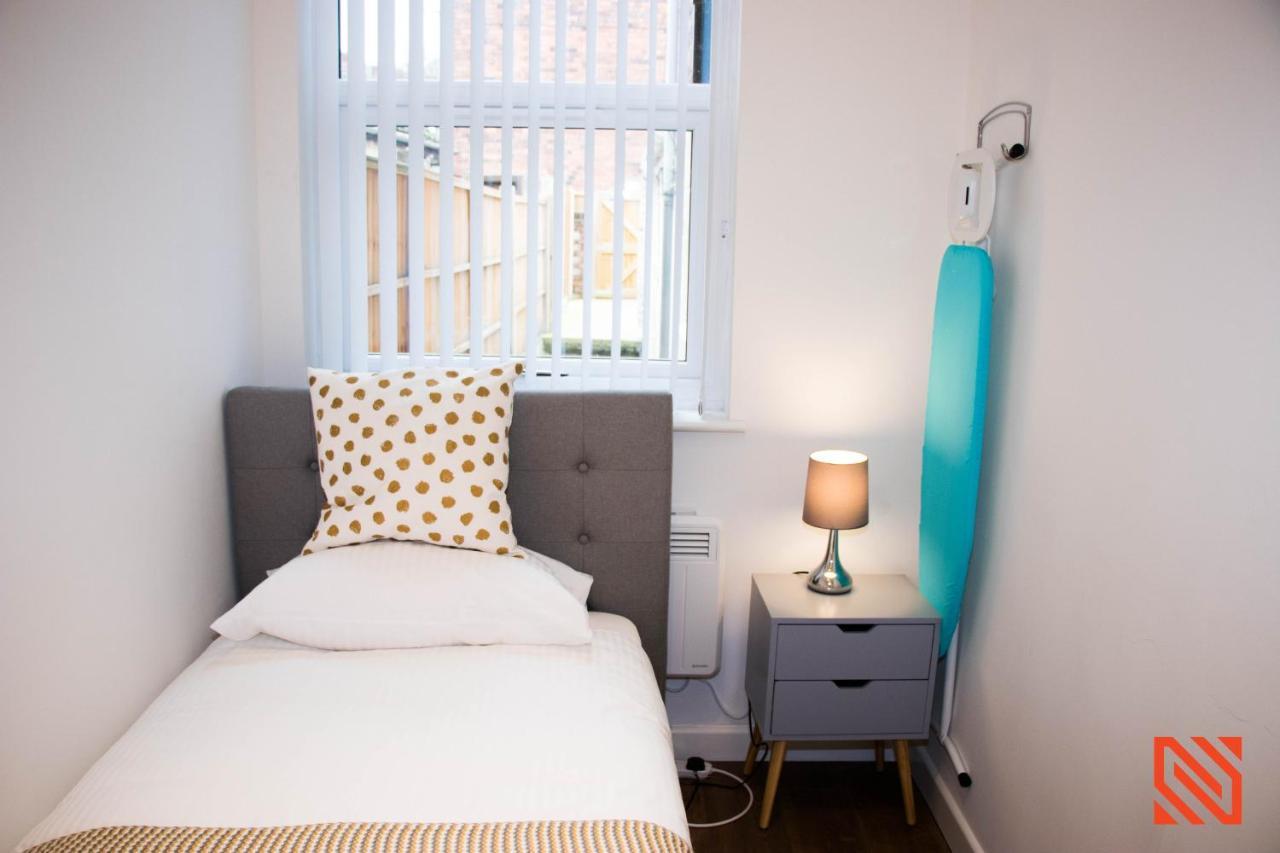 Modern Newgate Apartments - Convenient Location, Close To All Local Amenities Stoke-on-Trent Bagian luar foto